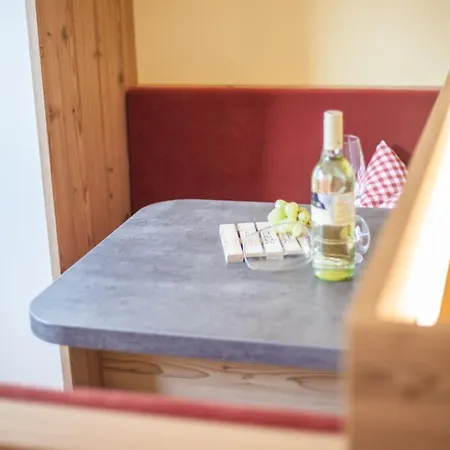 Ferienwohnung Haus Madeleine Neustift im Stubaital Exterior foto